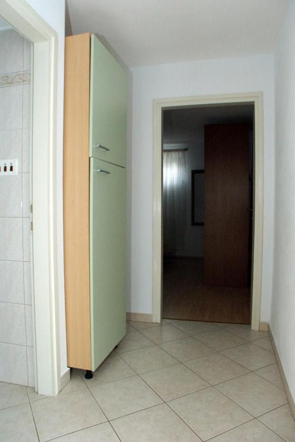 Apartments By The Sea Duga Luka - Prtlog, Labin - 2367 Drenje  Exterior foto